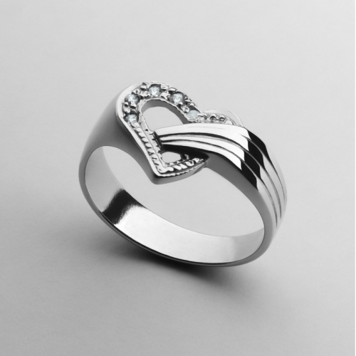 Heart Hugs ring